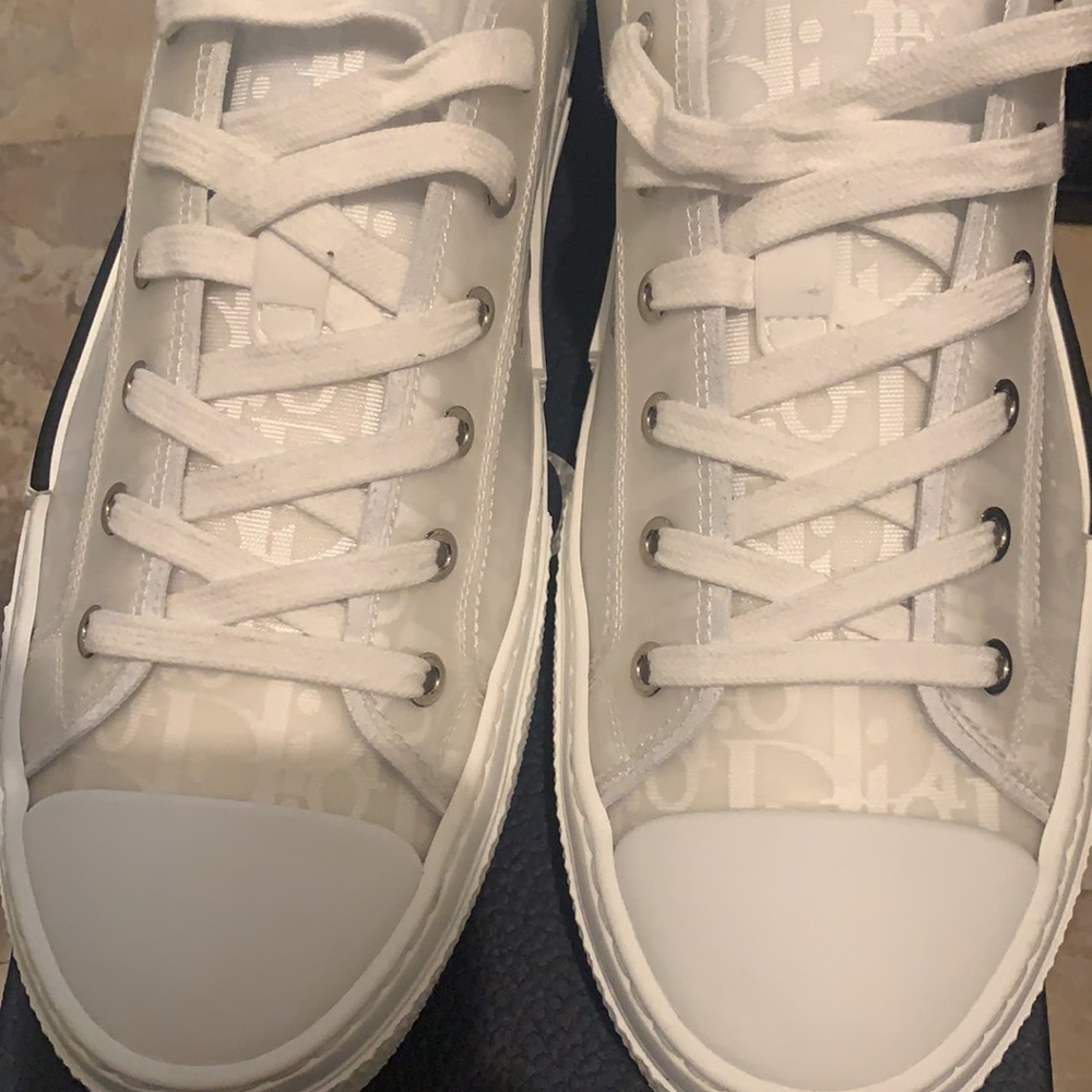 White Dior Oblique Canvas - Picture 7 of 9